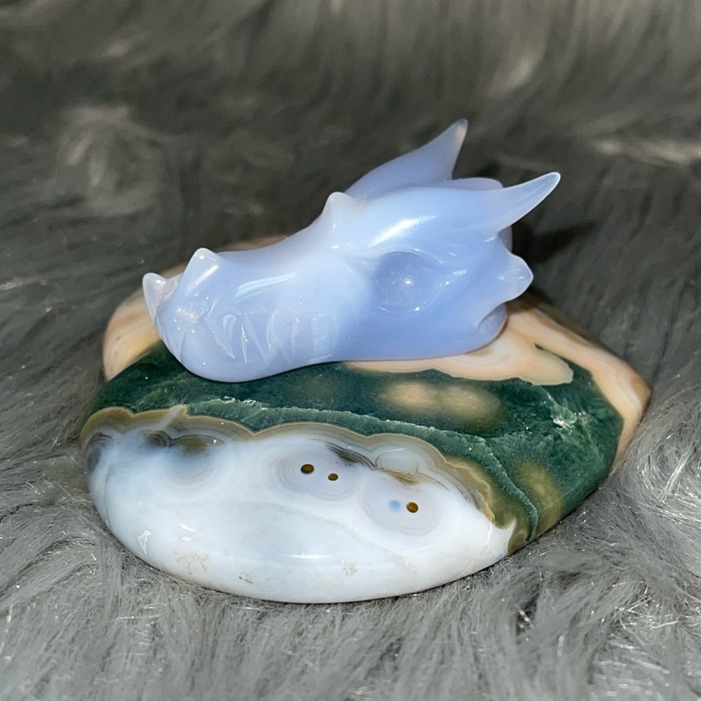 Blue Chalcedony Dragon Head - Picture 3 of 11
